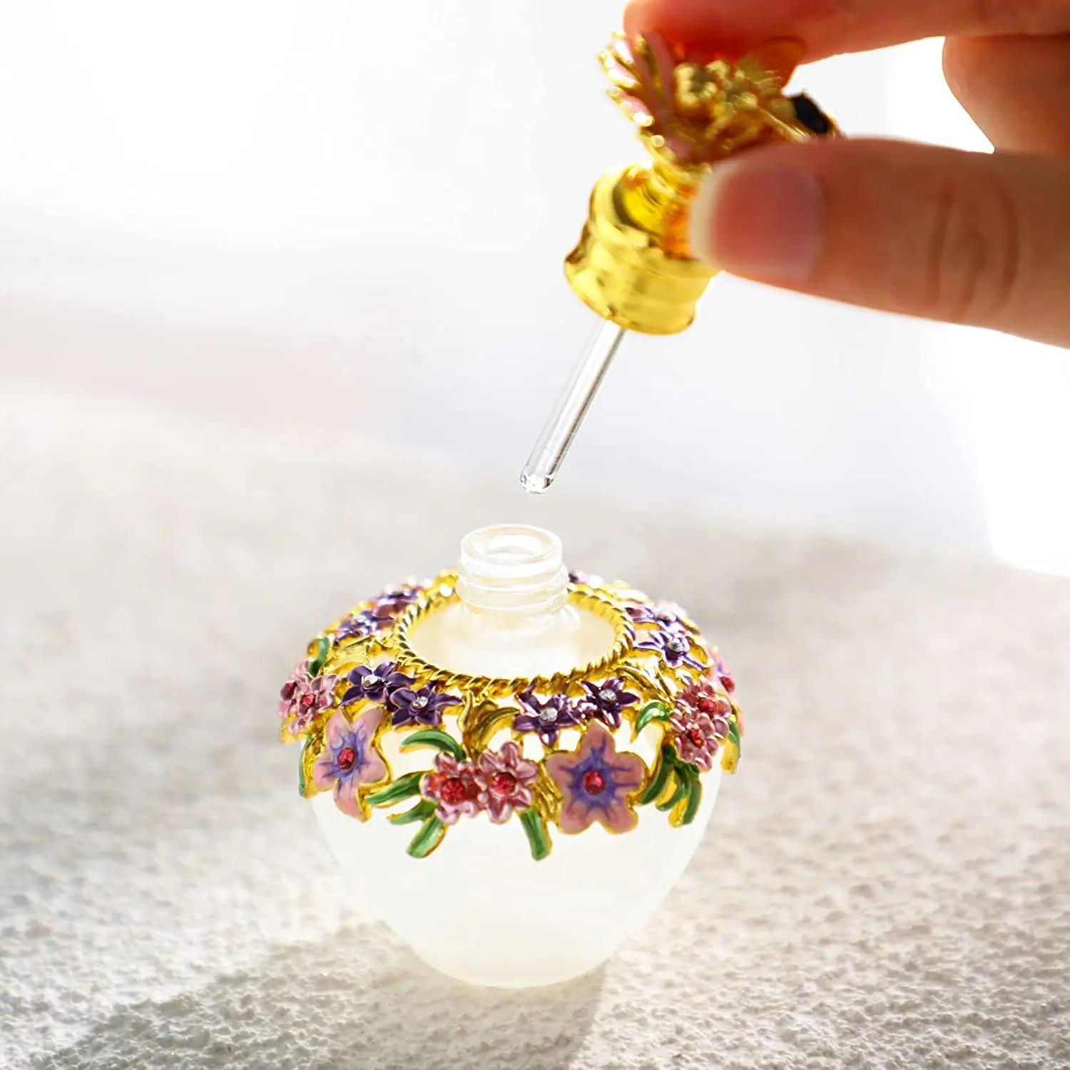 H&D Vintage Glass Flowers Perfume Bottle with Bee Charm Decorative Fancy Crystal Perfume Decanter Empty Refillable(Golden,40ML)