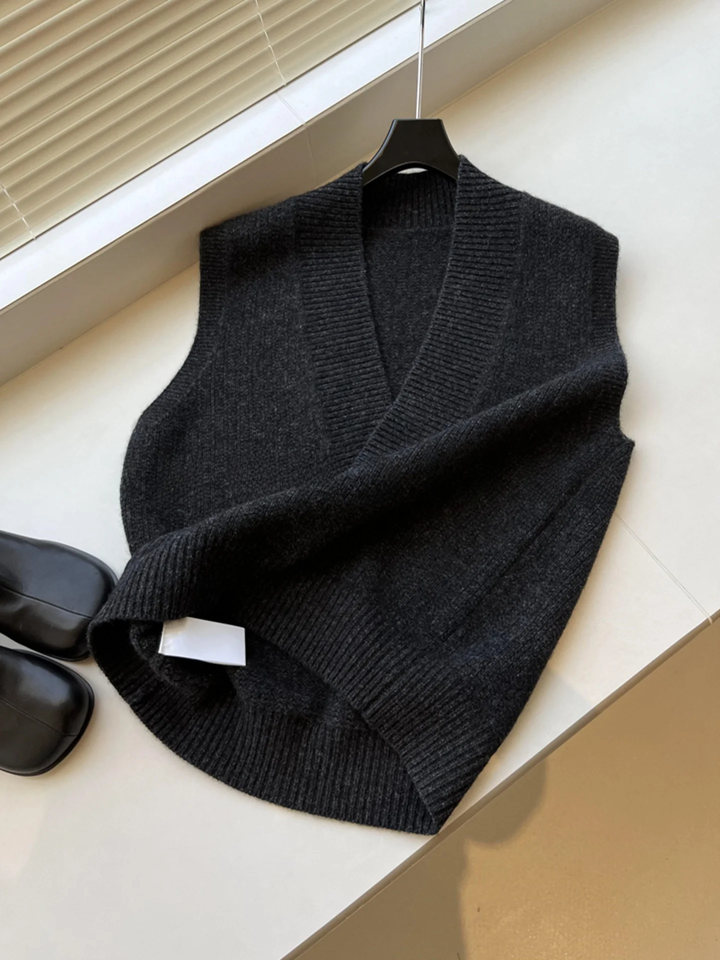 

V-Ne вязаный свободный топ без рукавов, однотонный осенний многослойный женский модный удобный пуловер, свитер, жилет