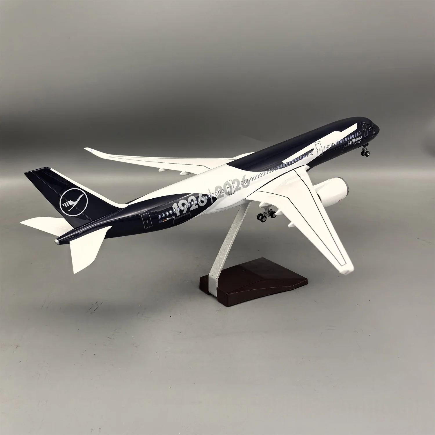 

47CM Aircraft Model Lufthansa A350 100years 1/130 Scale Planes Collectible Resin Miniature Airplane with Light &Wheel Display