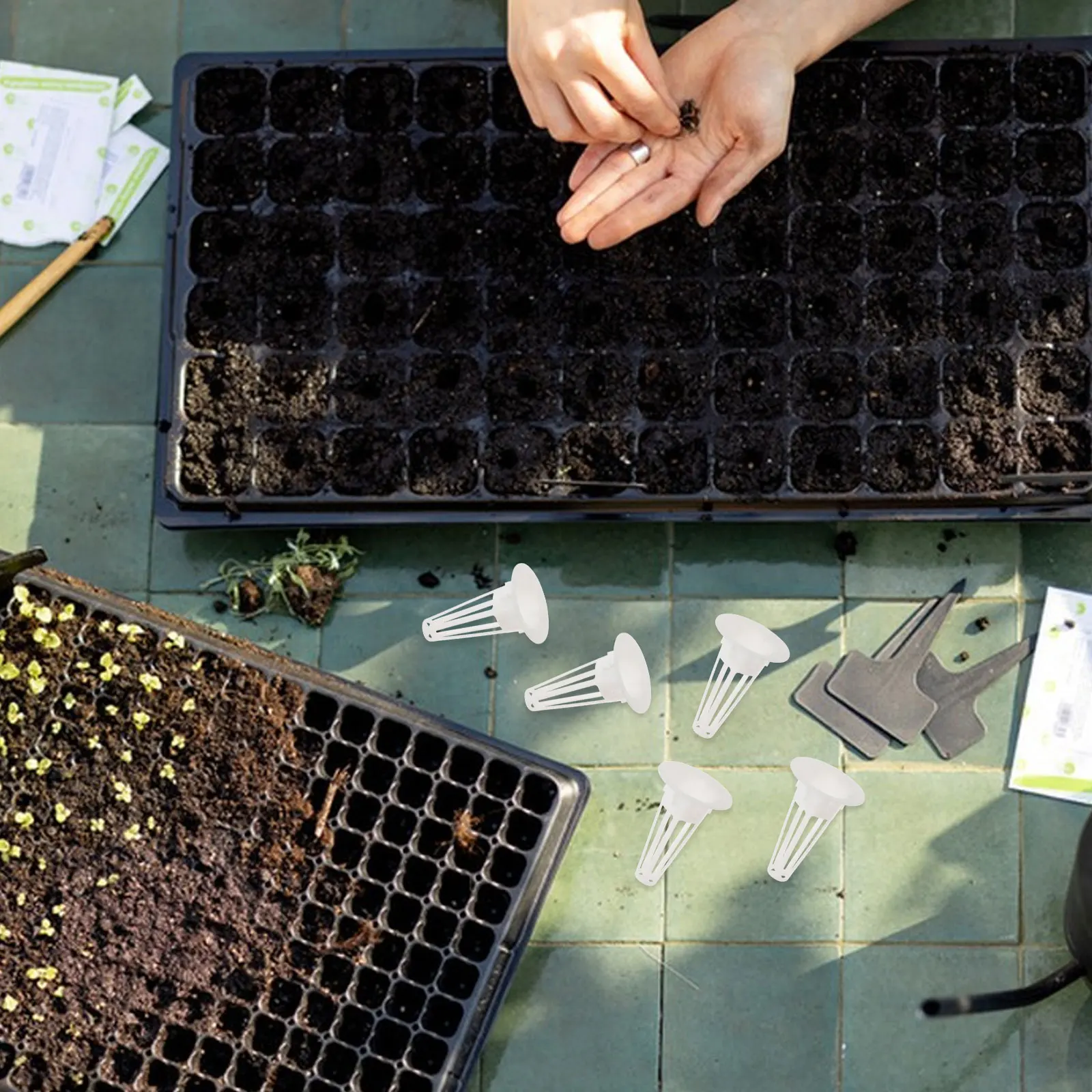 

30set Hydroponic Growing Kit Transparent Dome Reusable Plant Nursery Pots Humidity Tray Sprouting Indoors Outdoors