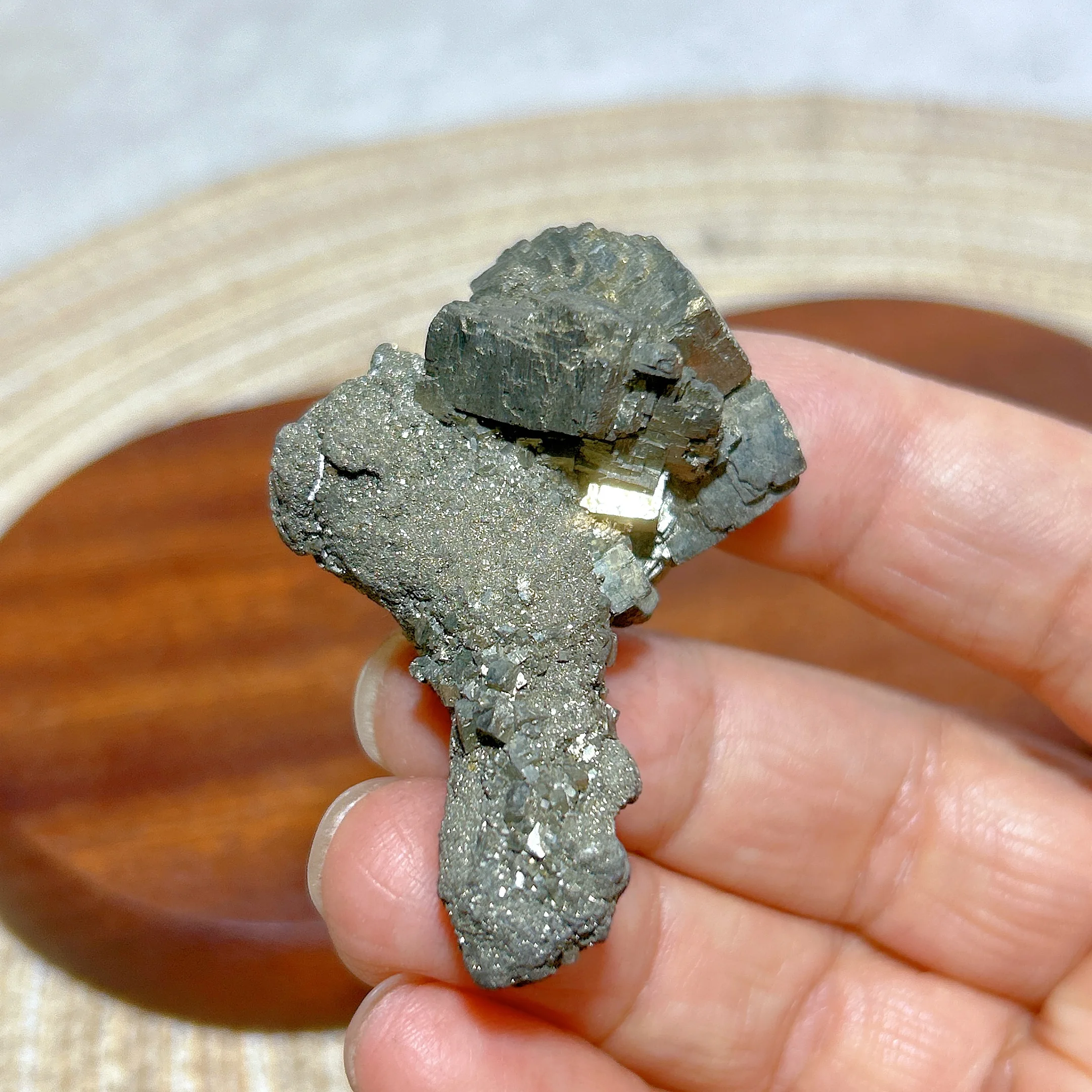 

High Quality Natural Crystal Pyrite Raw Stone Specimen Healing Gemstone Mineral Energy Reiki Ore Home Decorations Gift
