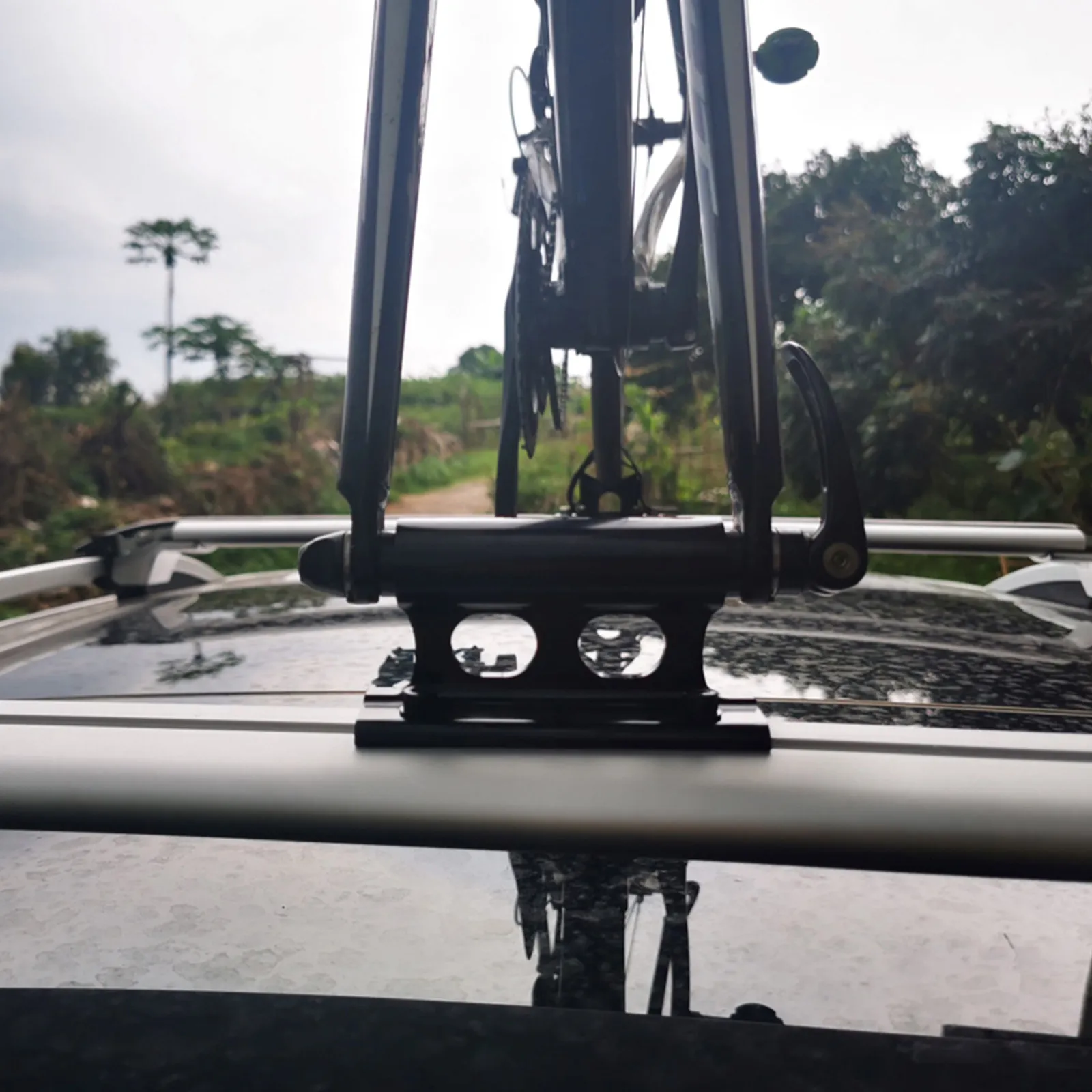 

1Set Strong Lightweight Iron Bike Fork Mount Car Roof Rack Quick Release Bike Carrier Transport Tool Fork Mount