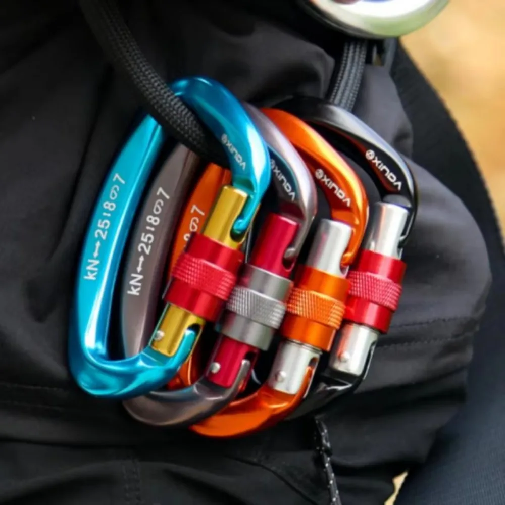 

D-shape 25KN Climbing Carabiner Aluminum Alloy Wear-resistant Climbing Buckle Non-slip Security Screw Lock Design Key Hook