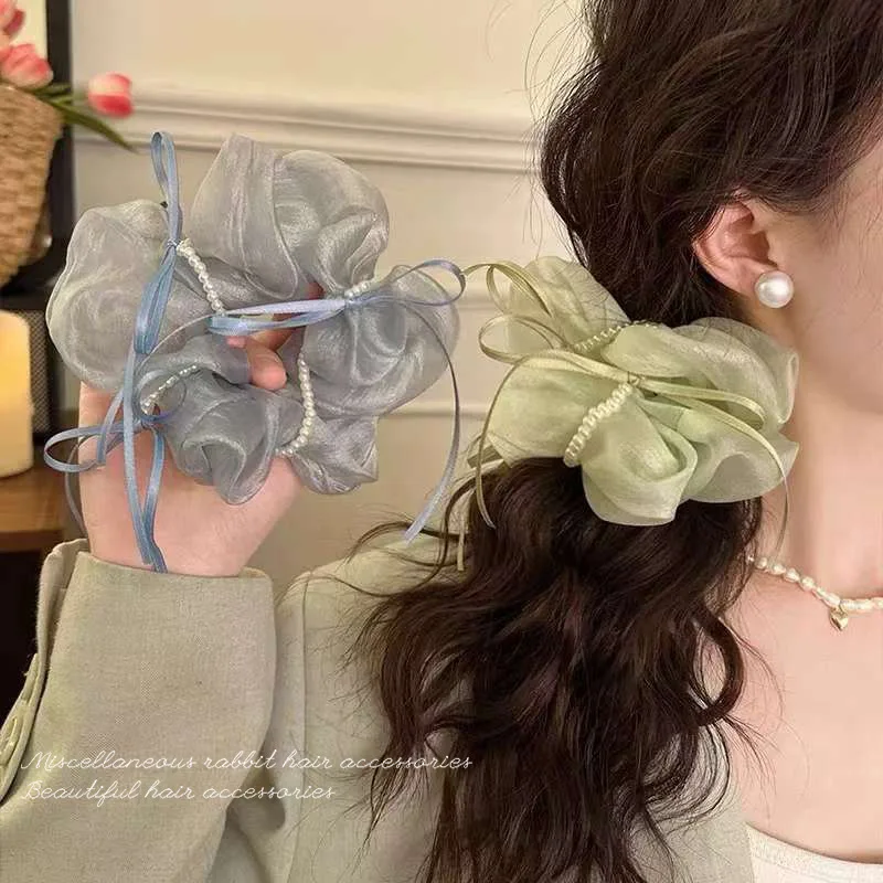 

2025 New Arrival Sweet Tulle Pearl Bow Scrunchies – Ballet-Inspired Low Ponytail Hair Ties