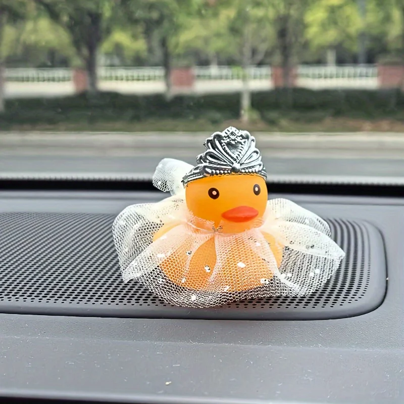 1 cute wedding rubber duck car decoration, car decoration, novice driver gift, holiday gift