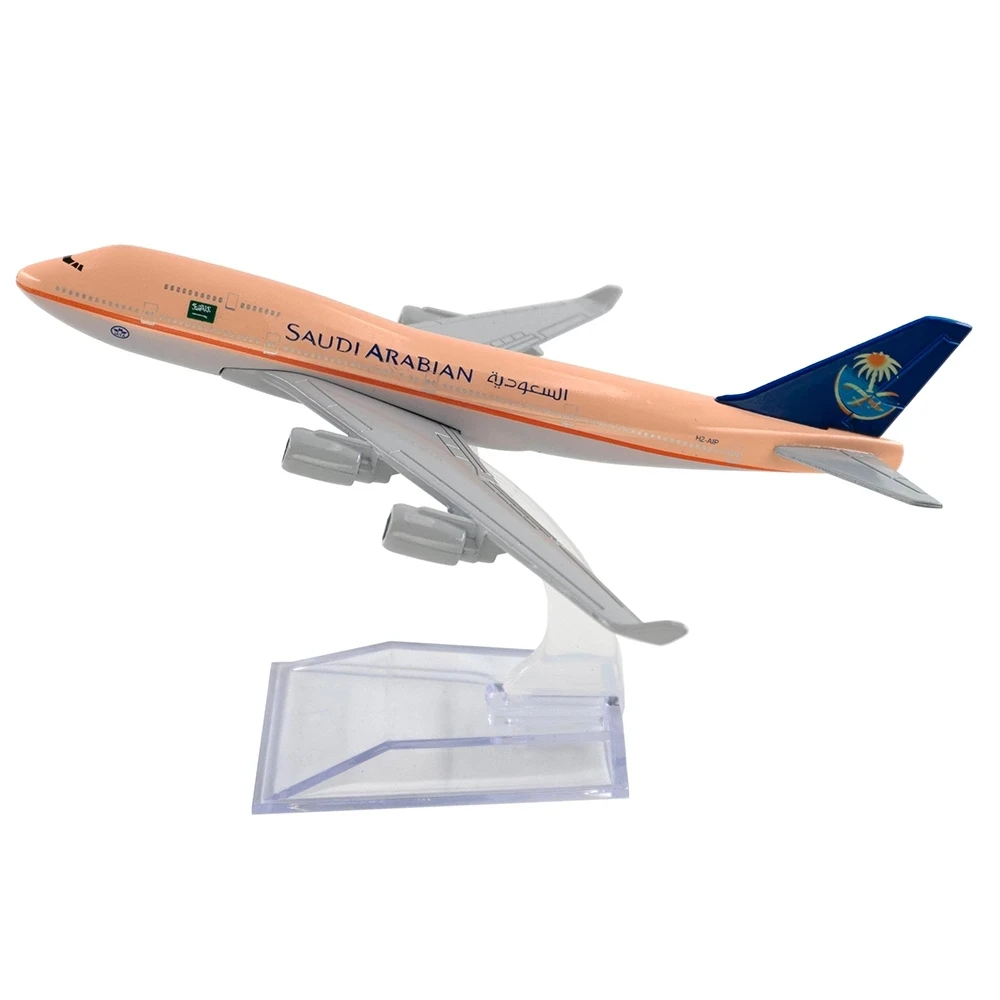 

16cm 1:400 Scale Toy Plane For Children Alloy Metal Aircraft Model B747 Saudi Arabian With Aircraft Stand Collectible Gift