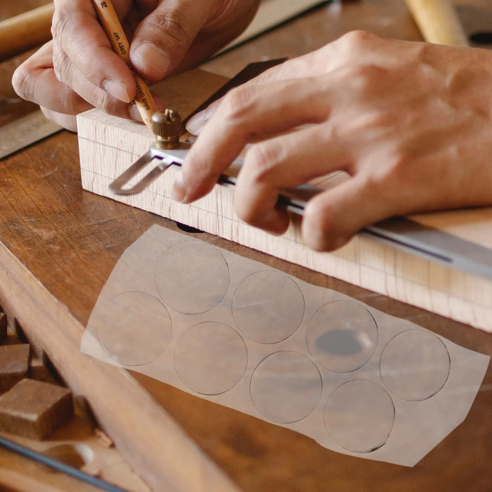 

80pcs Anti-slip Gasket Glass Table Pads Vase Bumpers 3cm x 1mm Clear Protector Non-slip Fixation Material