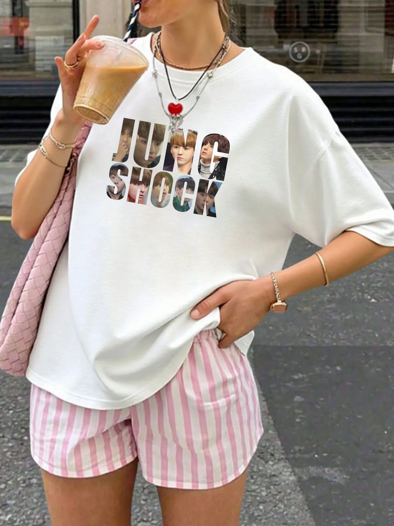 

【10115031】 Женская футболка больших размеров с круглым вырезом и короткими рукавами, эластичными половинными рукавами и модными принтами