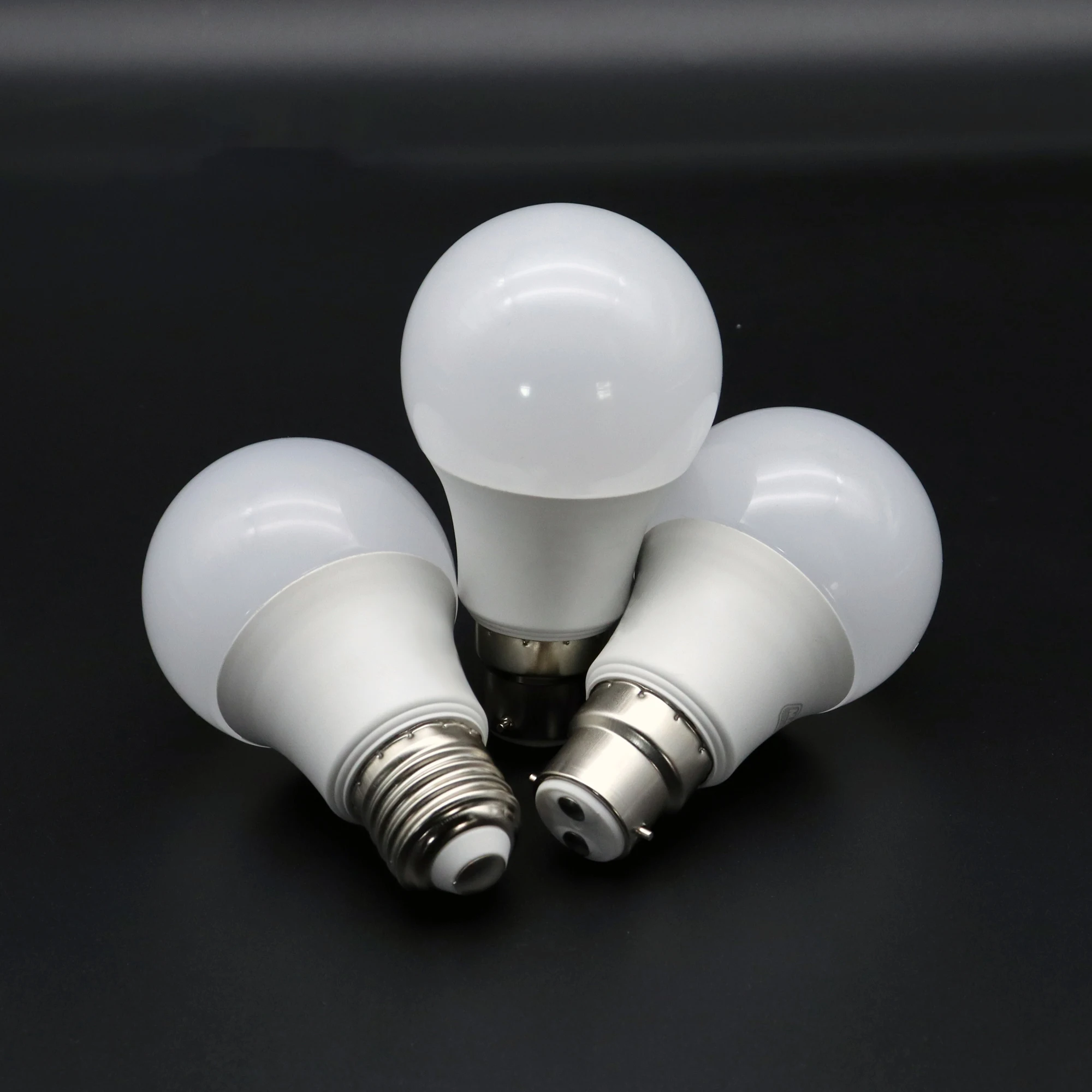 Bombilla Led E27 para el hogar, lámpara de luz blanca cálida de 1-10 piezas, CA 220V, CA 110V, potencia Real 8W 9W 15W 18W 24W 3000K/4000K/6000K