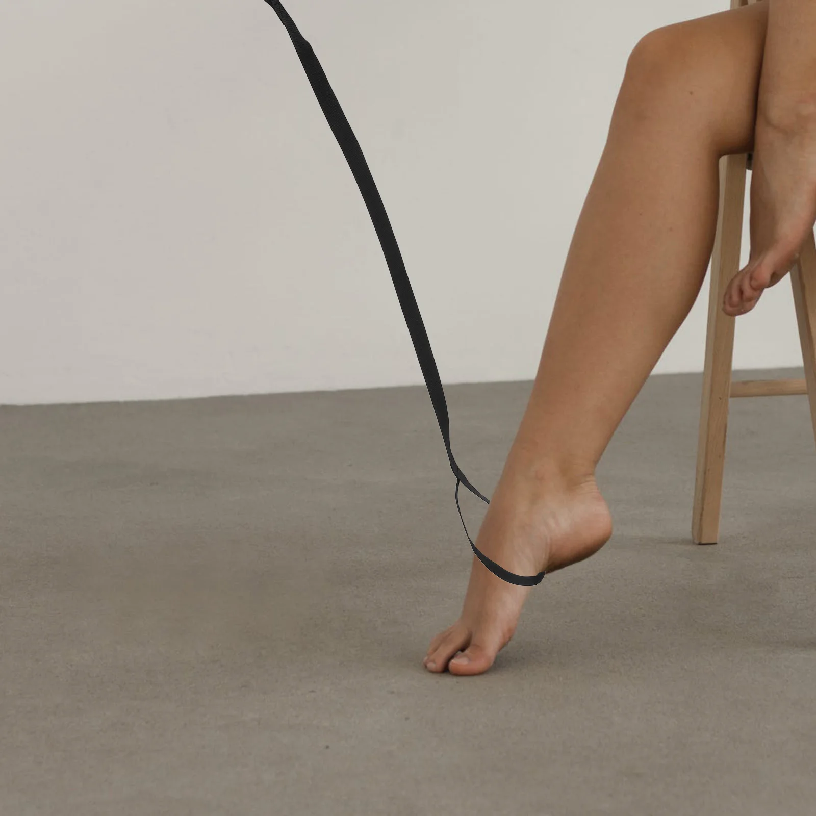 

Heavy Duty Leg Lifter Strap for Elderly and Rigid Support Sturdy Exercise Band for Flexibility Training Home Gym Stretching Aid