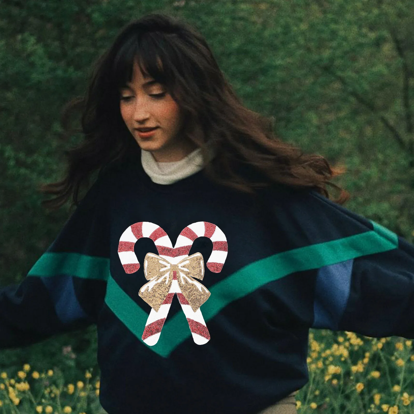 

Cloth Mount Decorative Sequins Christmas Iron Patches Red Polyester Candy Cane Applique