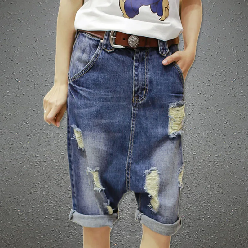 

Summer Denim Cross-Pants Women Low Drop Crotch Shorts Jeans Hip Hop Baggy harem Hole Sagging Knee-Length Jeans q619