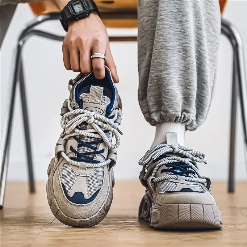 

Мужская спортивная обувь брендового дизайна. Новая модная мужская спортивная обувь на толстой подошве, мужская обувь для папы, модная повседневная спортивная обувь.