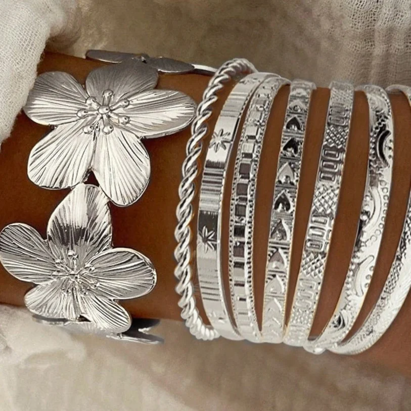 8 Pcs/Set Elegant Vintage Floral Striped Knotted Twisted Silver Gold Color Open Bracelets for Women Daily Wear Vacation Jewelry