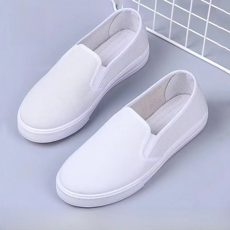 

2026 Spring New Style Men's White Canvas Slip-On Soft Bottom Work Shoes Anti-Slip Casual Low Top Shoes for Youth