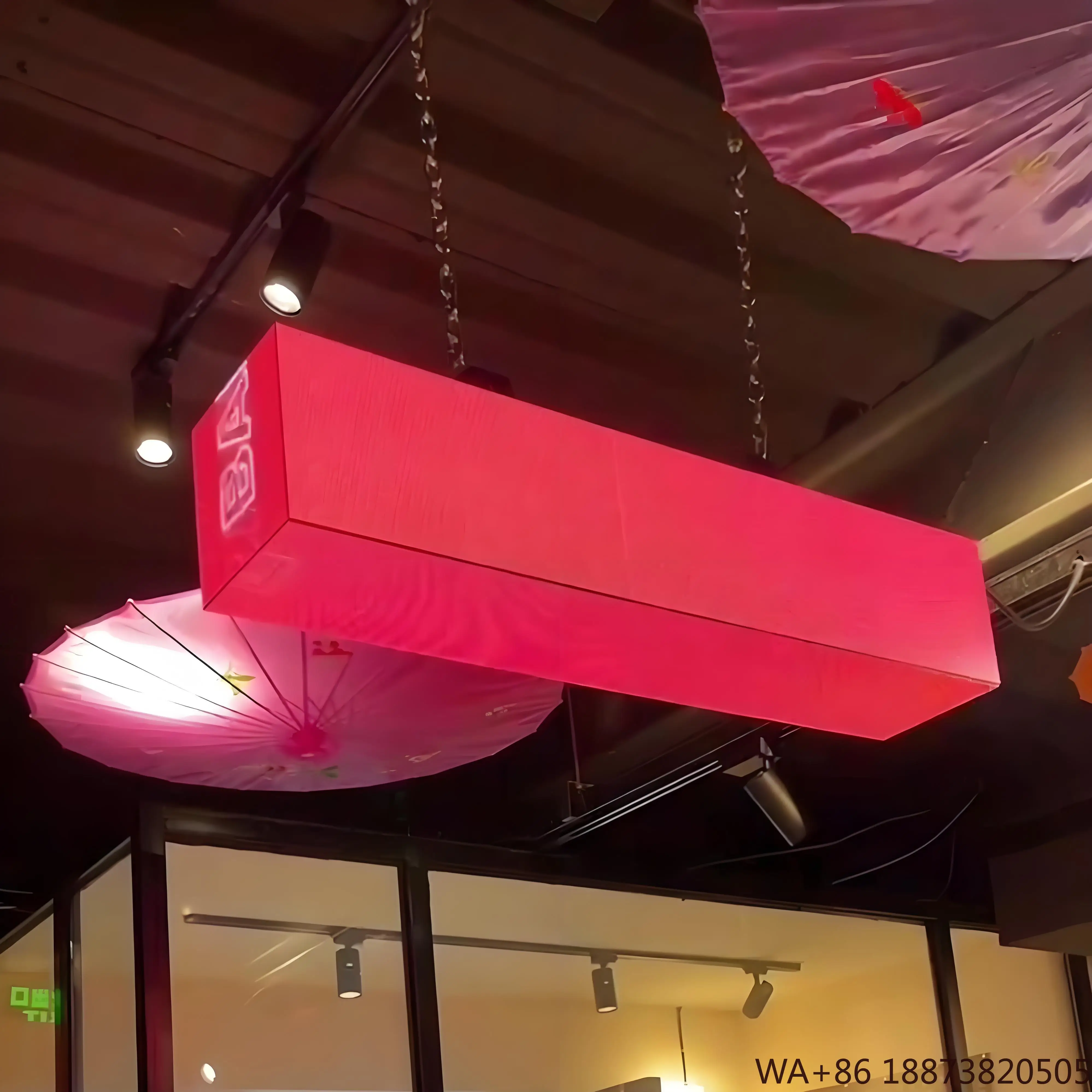 شاشة LED P2.604 لوحة داخلية |   دقة 1920x1080 عالية الدقة |   شاشة حائط فيديو ثلاثية الأبعاد للمرحلة/التجزئة/المؤتمر