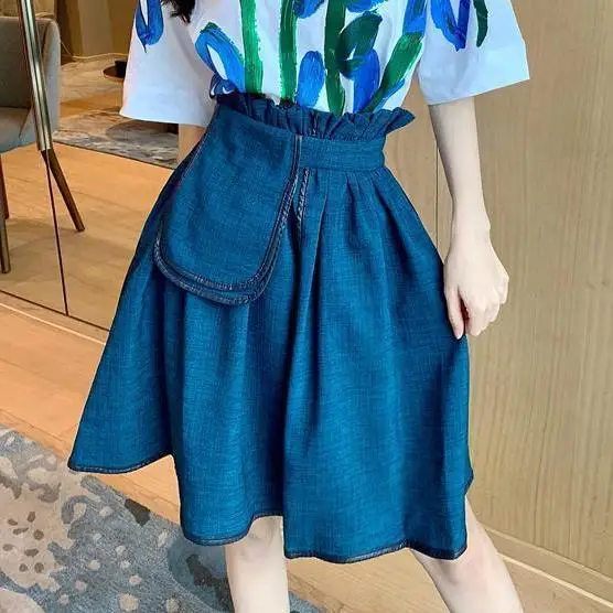 

2026 new retro oil painting blue short-sleeved T-shirt women's Korean version irregular a-word puffy skirt set