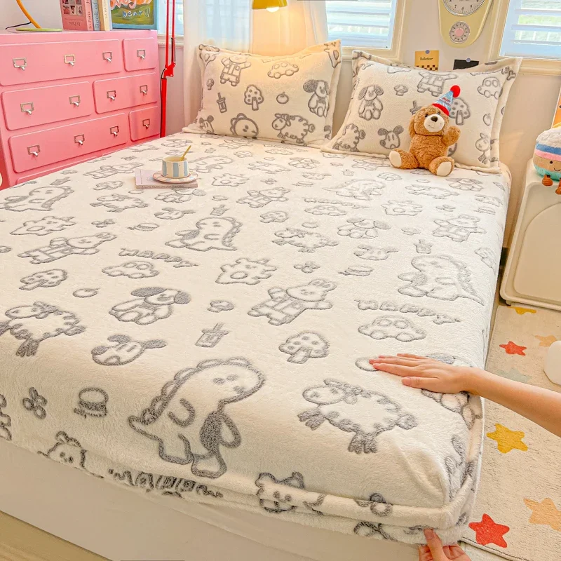 

Thickened Snowflake Fleece Cartoon Printed Single Bed Hat Warm Milk Fleece Bedspread 360 Degree Wrap with Elastic Mattress Cover