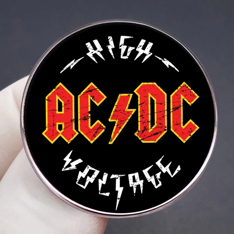 

AC/DC Brooch Australia 20th Century Famous Rock Band Punk Music Periphery Pin Backpack Coat Lapel Badge Nostalgic Jewelry