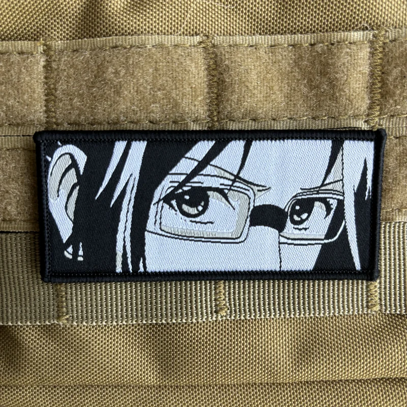 Hange Zoe Morale Badge Anime Girl Eyes Patches Hook and Loop Attack on Titan Patch Woven Label Tactical Backpack Sticker