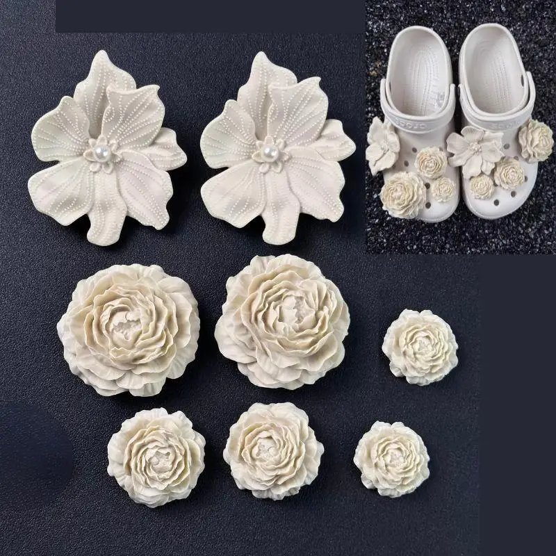 

Bone White Hole Shoe Charms Set DIY Flower Shoe Decorations Hole Shoe Buckle Shoes Accessories 3D Flower Bouquet For Women