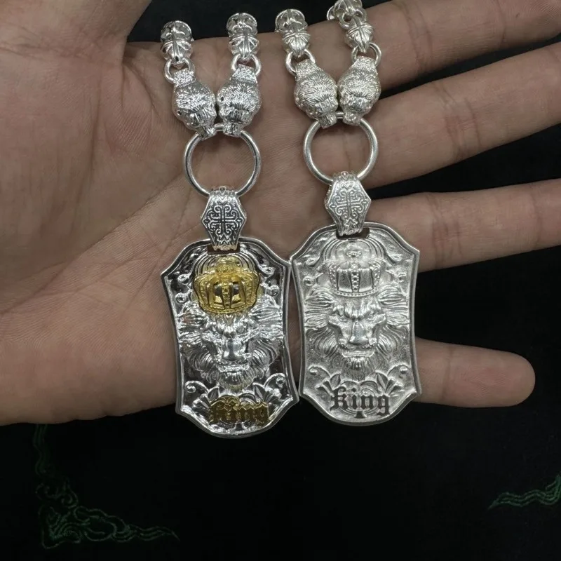 

Vintage Handmade Lion King Pendant Necklace, Knight Embossed Retro Punk Fashion Charm Accessory for Men