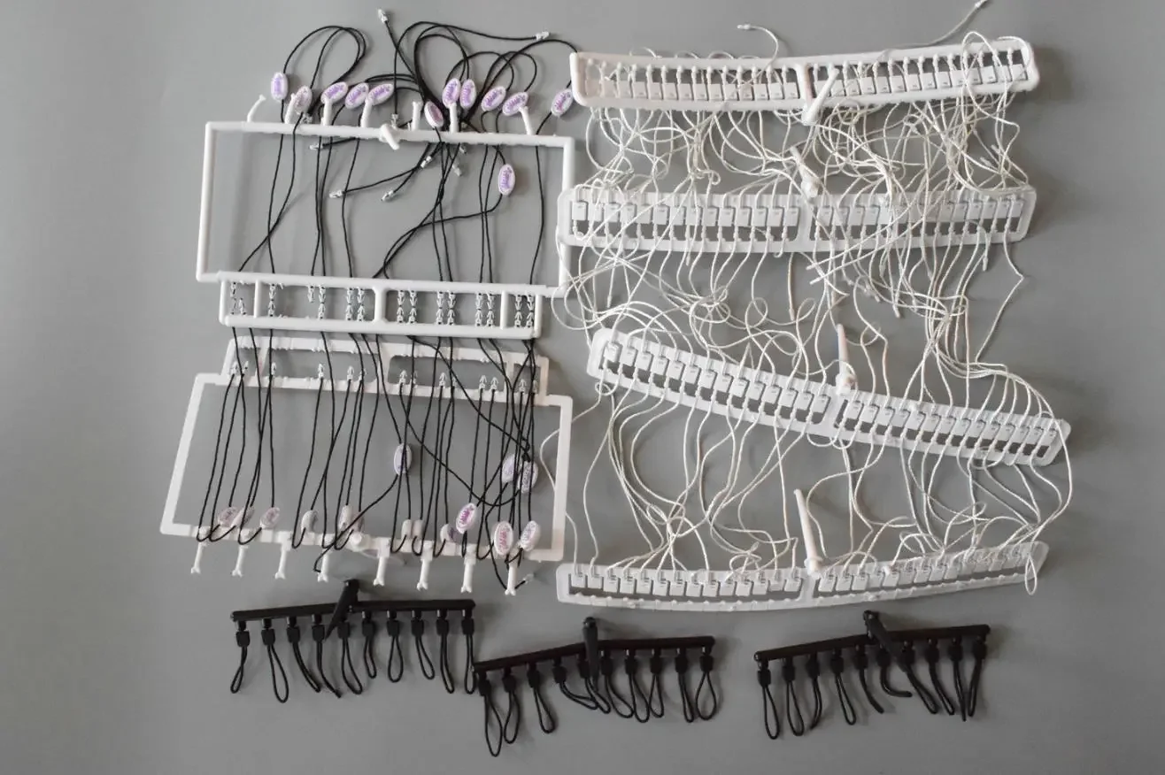 Micro Vertical Plastic  Molding Machine  Molding Machines Making Hydraulic Plastic  Machine