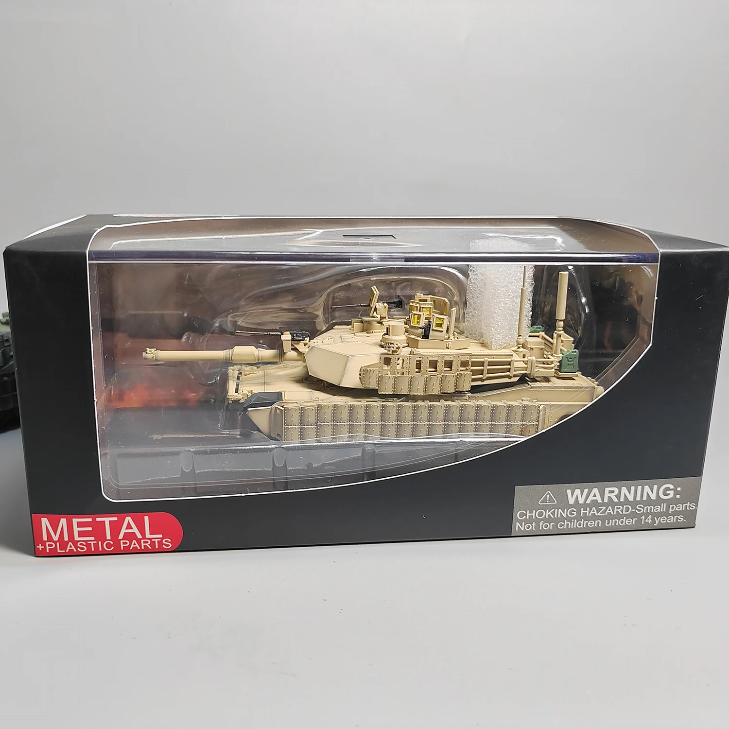 1:72 Scale Plastic American M1A2 Main Battle Tank Model TUSKII Militarized Combat Track Type Classics Adult Gifts Toys Souvenir