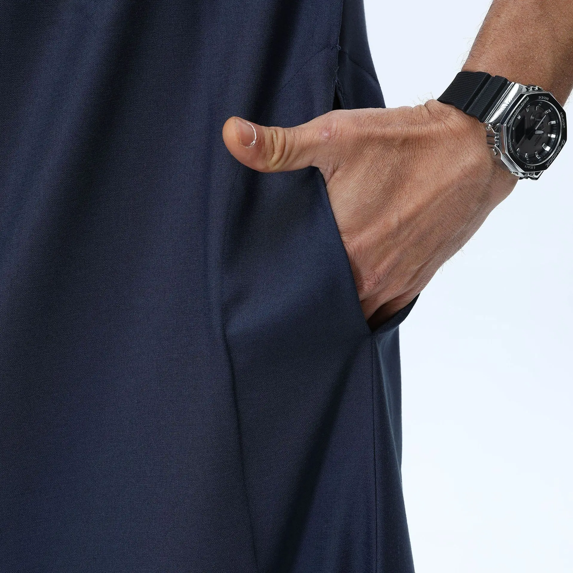 Arabo saudita Jubba Thobe per uomini arabi Robe Abito musulmano Manica corta Cerniera Thoub Daffah Dishdasha Islam Abbigliamento Caftano Abaya