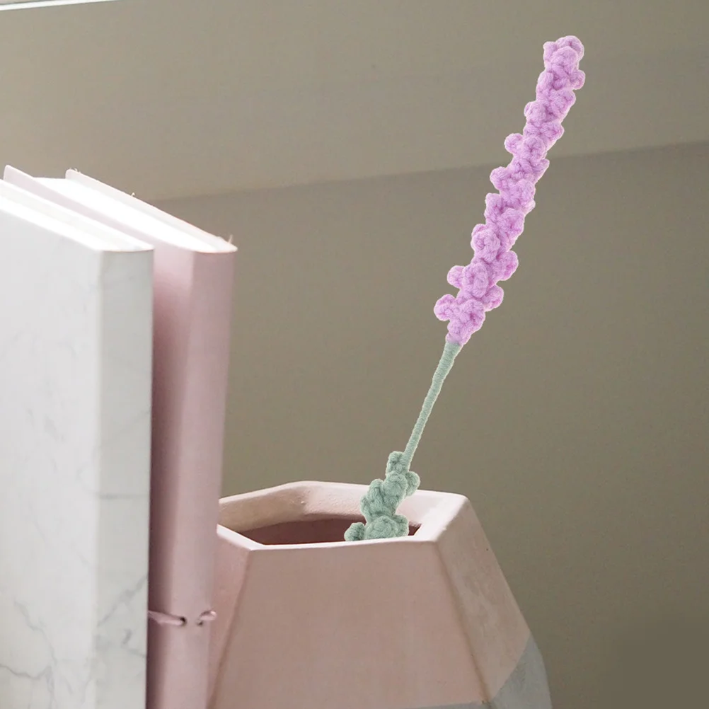 

2Pcs Crochet Lavender Flowers Handcrafted Yarn Artificial Lifelike Decoration for Desk Table Centerpiece Faux Floral Arrangement