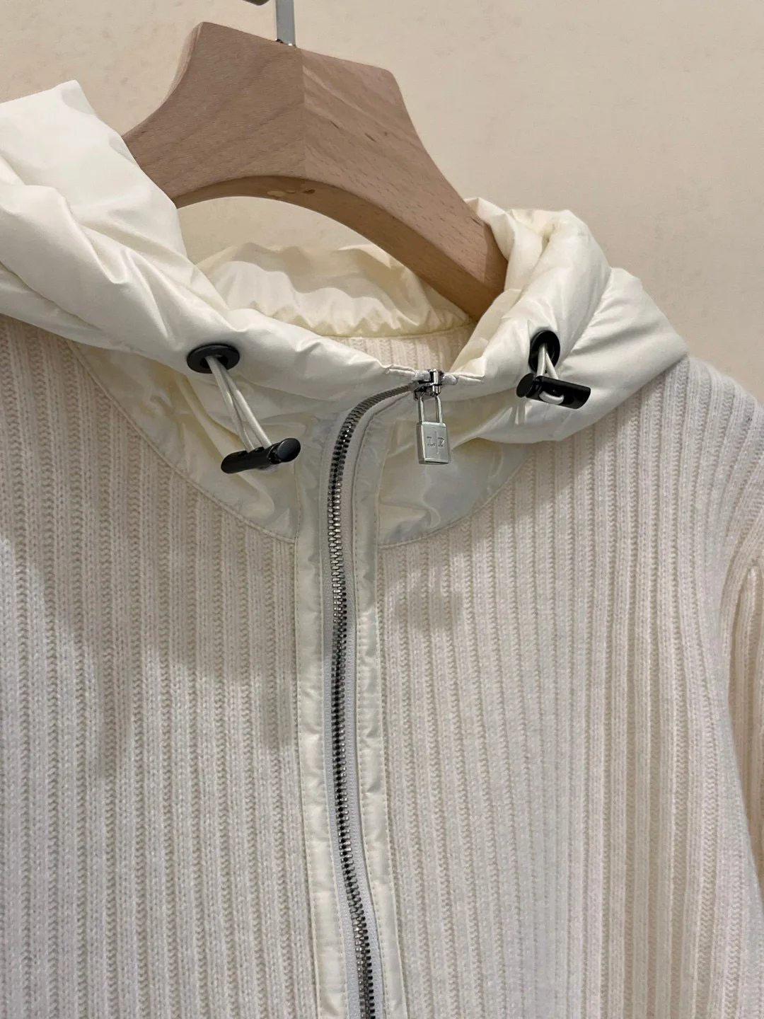 Pure Cashmere Knitted Hoodie