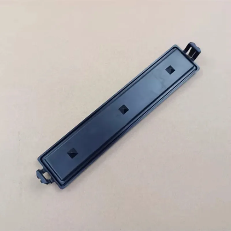 

AADD-For NISSAN Navara Air Conditioning Grille Opening Cover Air Conditioning Filter Cover Plate
