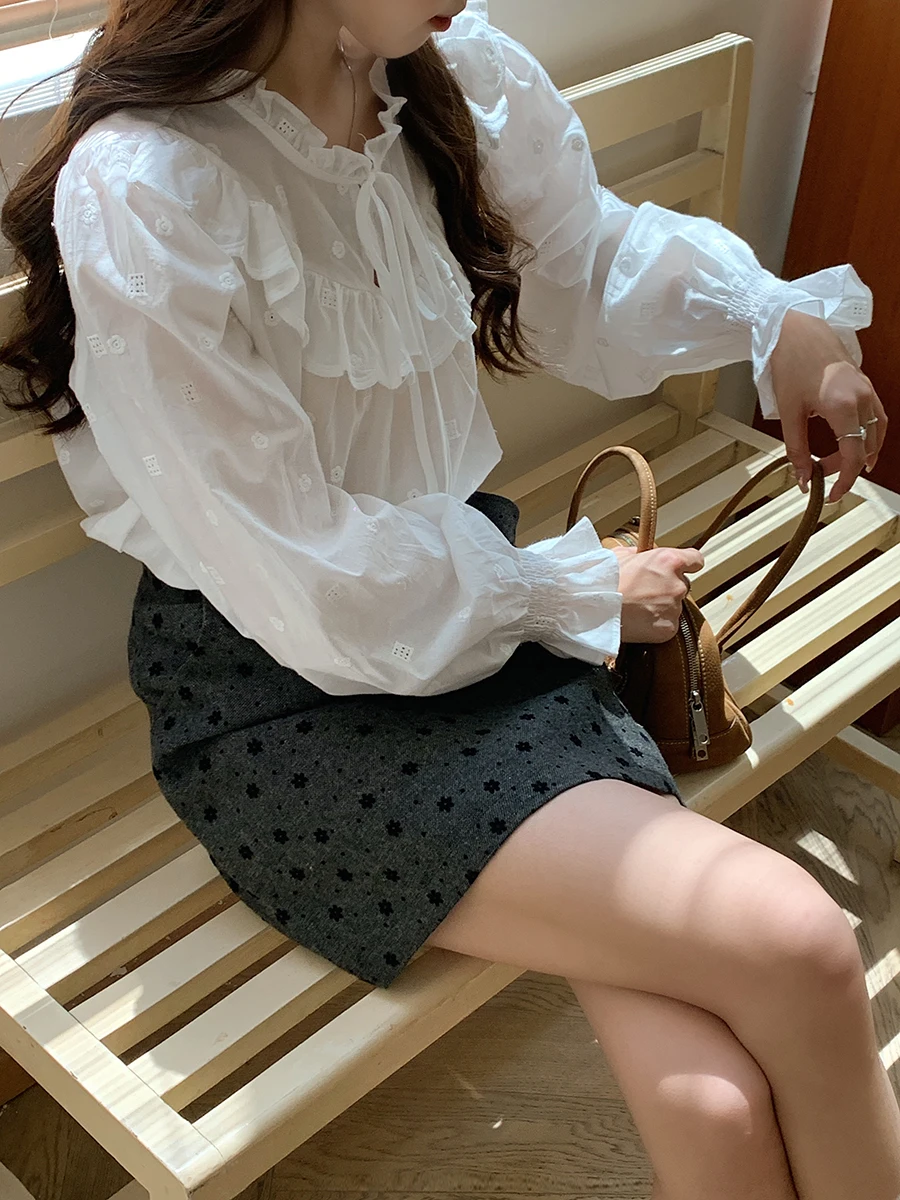 

Sweet Lace Trim White Cotton irt Women's Early Autumn Korean Sle Loose Versatile Embroidered Hollow Top Women's irt