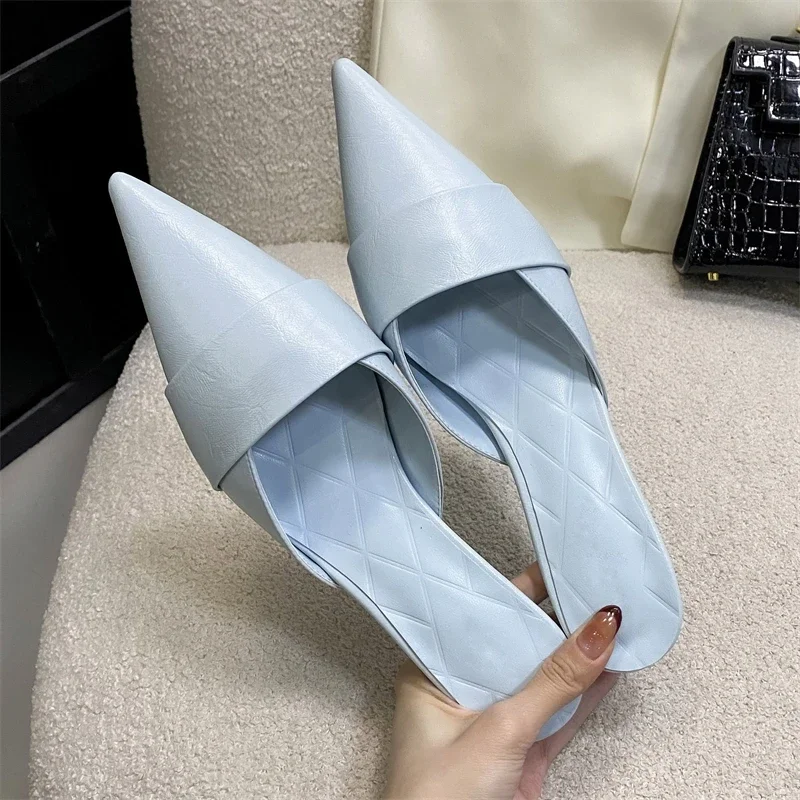 Eilyken Mode Spleißen Flache Mule Frauen Hausschuhe Elegante Spitz Dünne Low Heels Party Kleid Damen