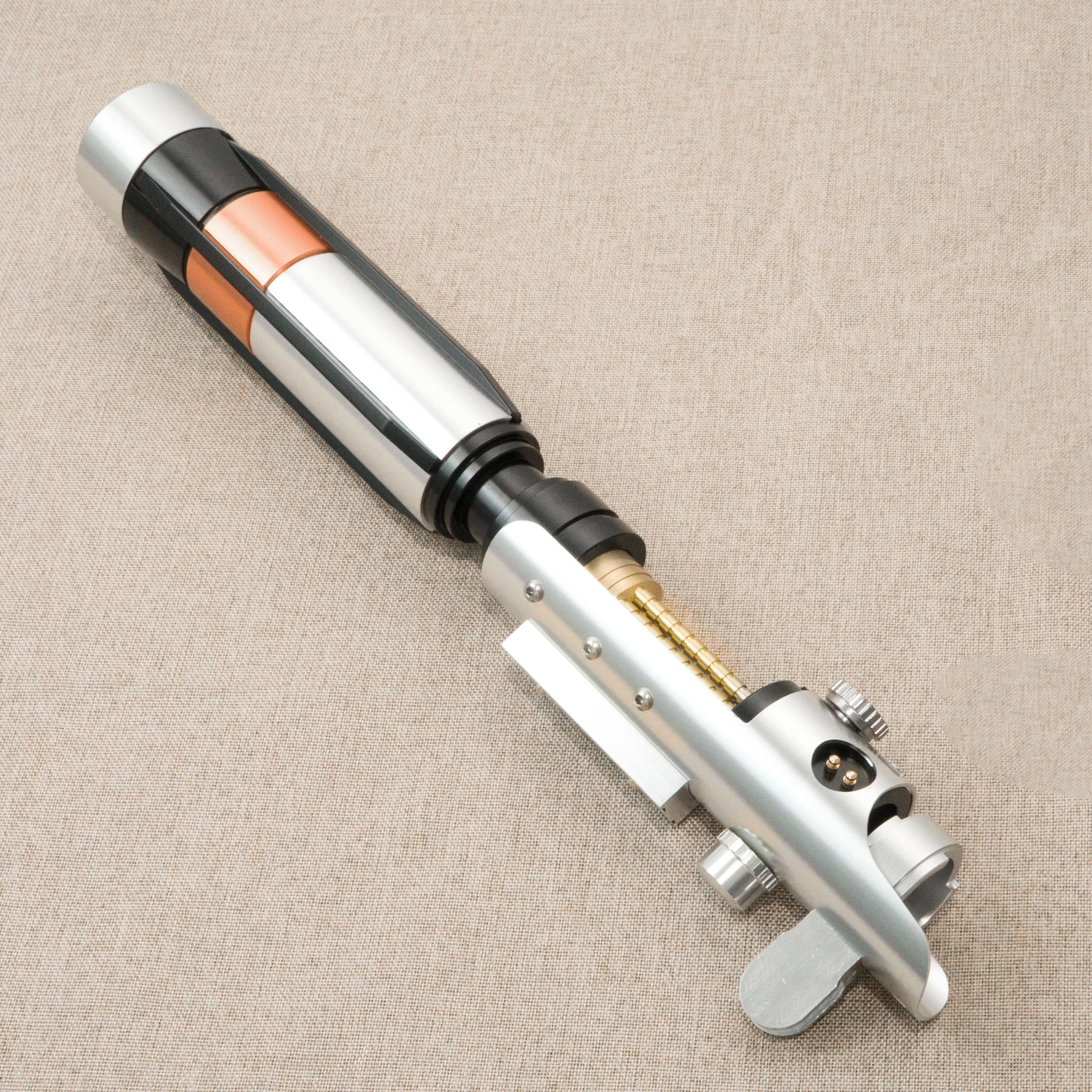 DIYsabers starkillers إصدار محدود من السيف الضوئي جميع المعدن النحاسي الدوار غرفة الكريستال مقبض معدني من سبائك الألومنيوم #3