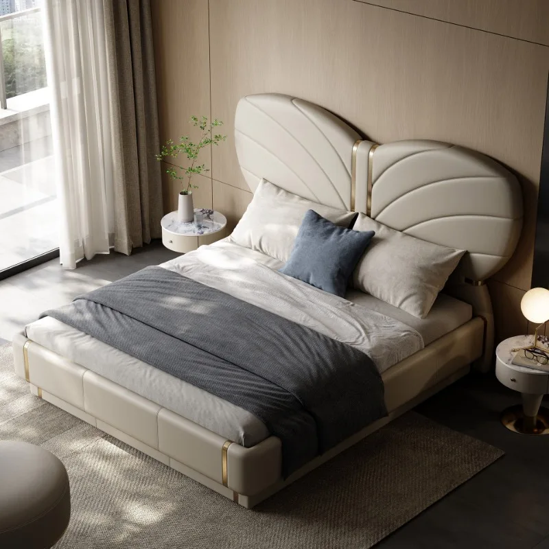 سرير جلدي فاخر وخفيف الوزن، مصمم غرفة نوم رئيسية للفيلا الراقية، سرير فراشة مزدوج السرير