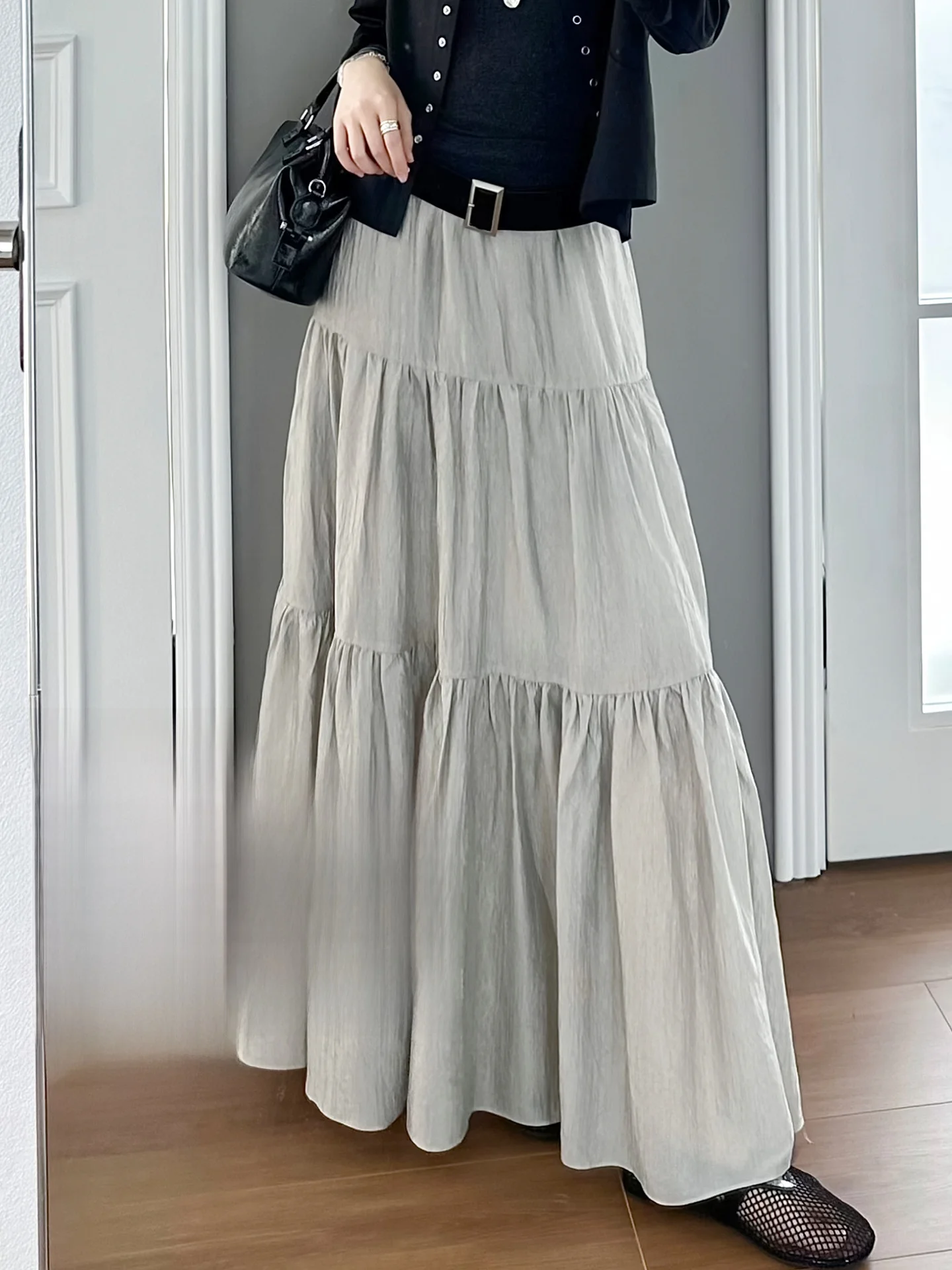 

Юбка MeiYang для послеобеденного чаепития: плиссированная, из ацетатного шелка с блеском, с декоративными элементами, в форме зонта, с завышенной талией, многоярусная