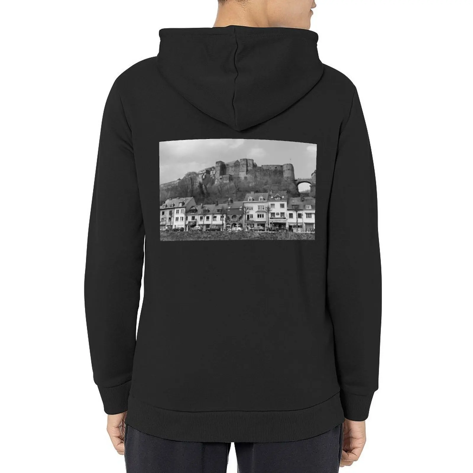 Ch?teau-Fort de Bouillon، Ardennes، بلجيكا هوديي ملابس الخريف الكورية ملابس الرجال الخريف الرجال مصمم الملابس هوديي الشارع الشهير