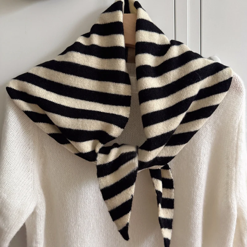 

Winter Warm Knitted Triangle Scarf Soft Striped Shawl Headscarf Fashion Versatile Neck Scarves Elegant Bandana Cozy Neck Wrap