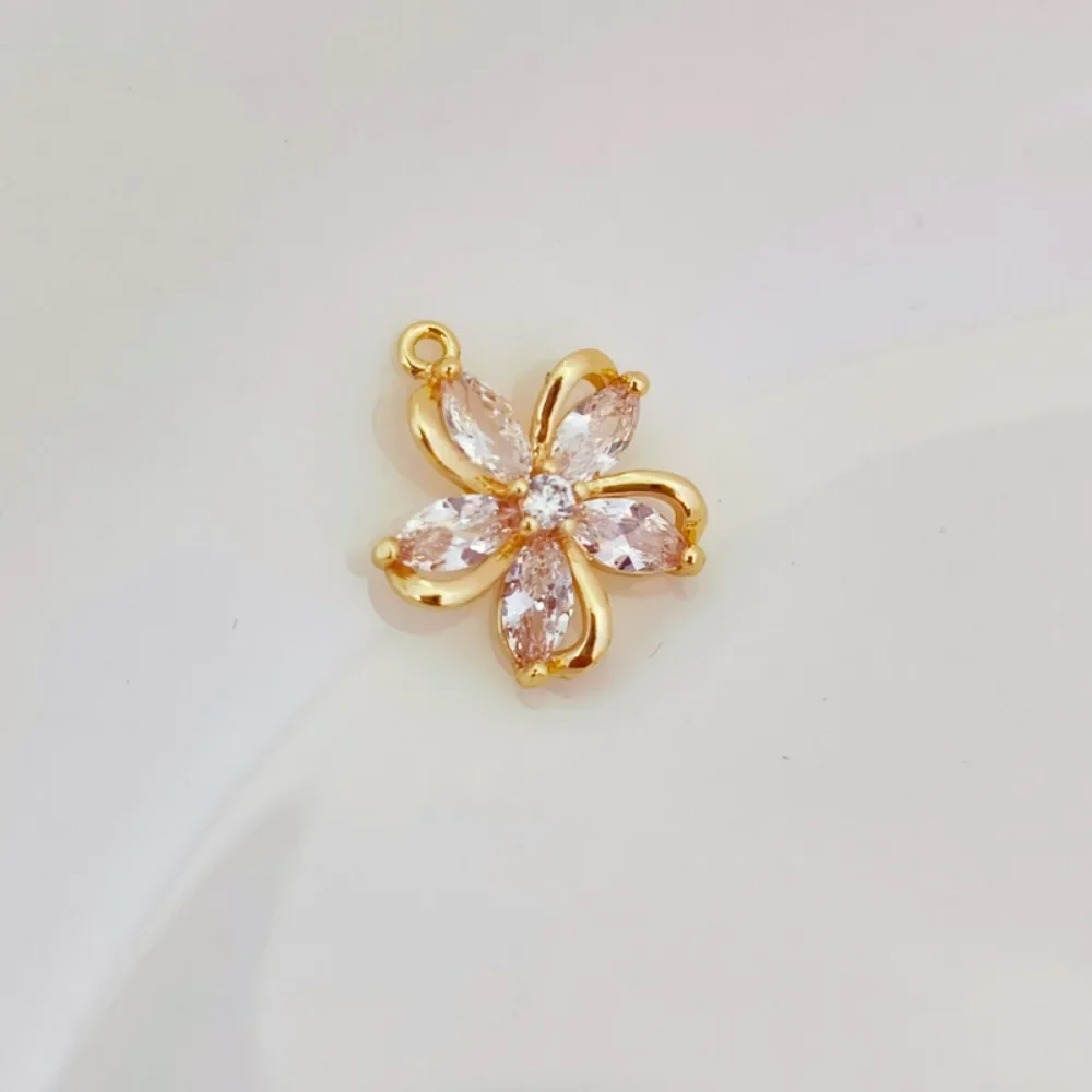 

Diy Accessory 14K Gold-plated, Zircon, Sunflower and Five-leaf Flower 11*13mm Small Pendant