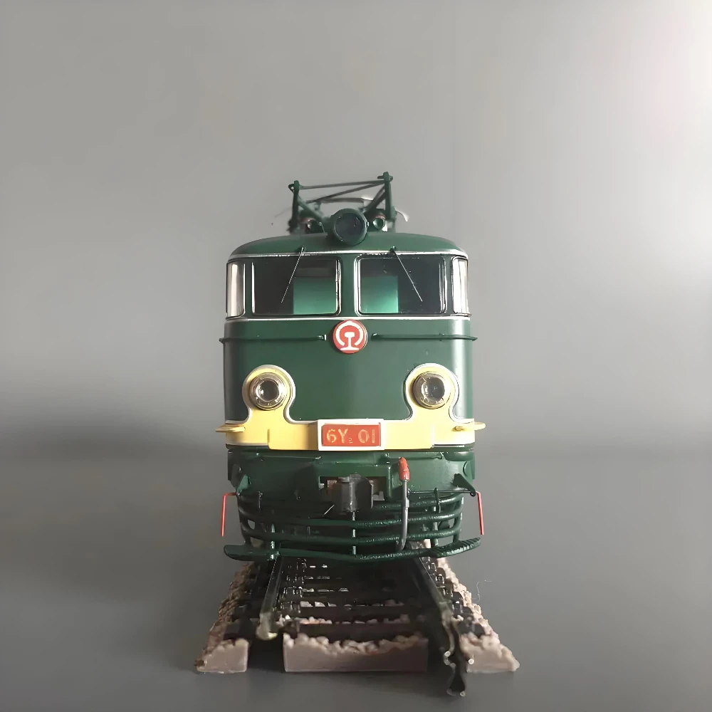 HO Type 1/87 Toy Train, 6Y2 Type Electric Locomotive Alloy Material CE10006, Dark Green DC Version, Train Model Boy's Toy Gift