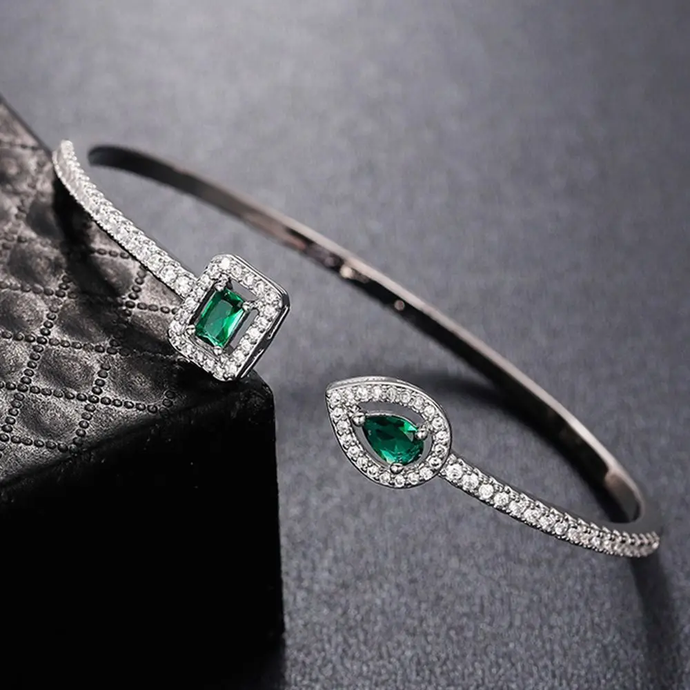 

Jewelry Cubic Zirconia Cuff Bracelet Waterproof Handmade Luxury Geometry Bangle Ornaments High-end Adjustable Open Bangle
