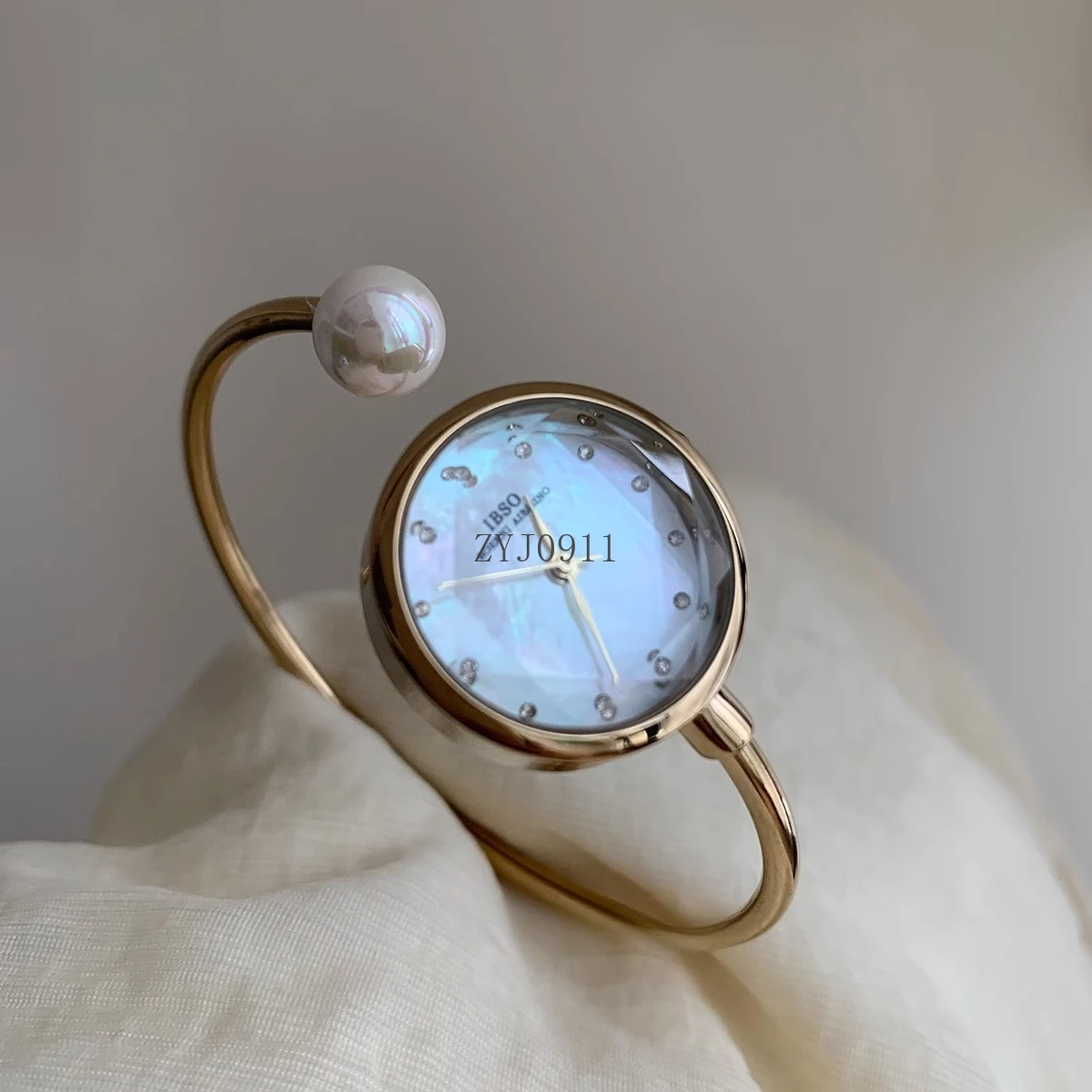 Y أم اللؤلؤ سوار الصلب حزام عالية لطيف وجميل السيدات كوارتز ساعة مزاجه المتخصصة المرأة ووتش