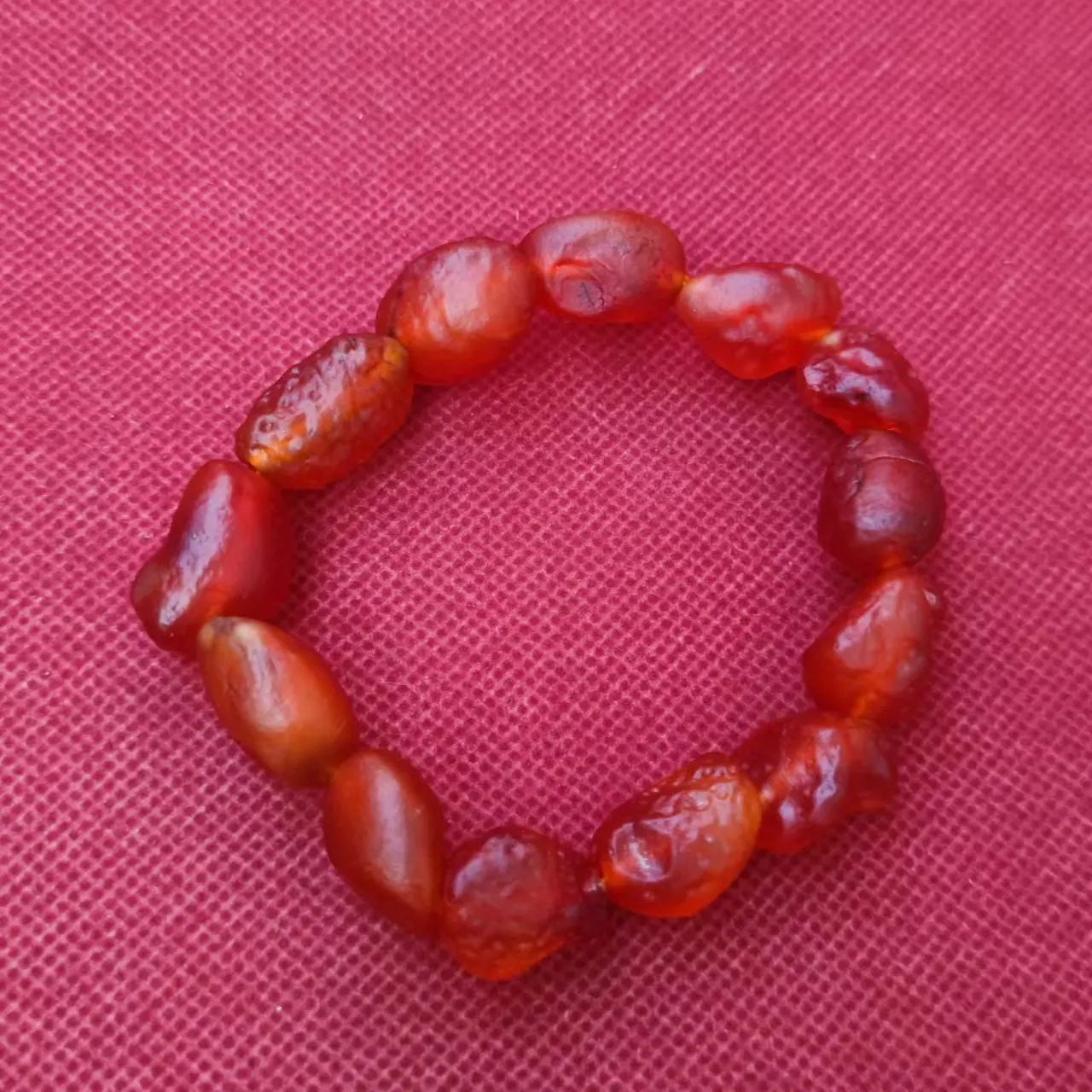 1pcs/lot precious rare pure red natural gobi agate rough stone bracelet medium large noble Generous folk-custom gem jewelry taki