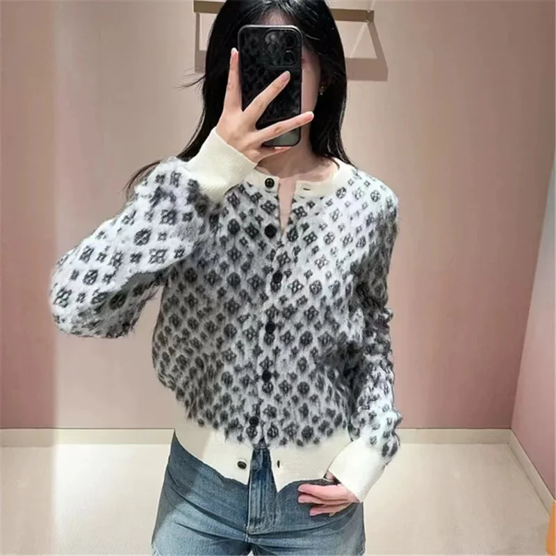 Autumn Winter Fashion Black Geometric Jacquard Soft Wool Knitted Cardigan Women\'s Clothing Loose O-neck Casual Warm Sweaters