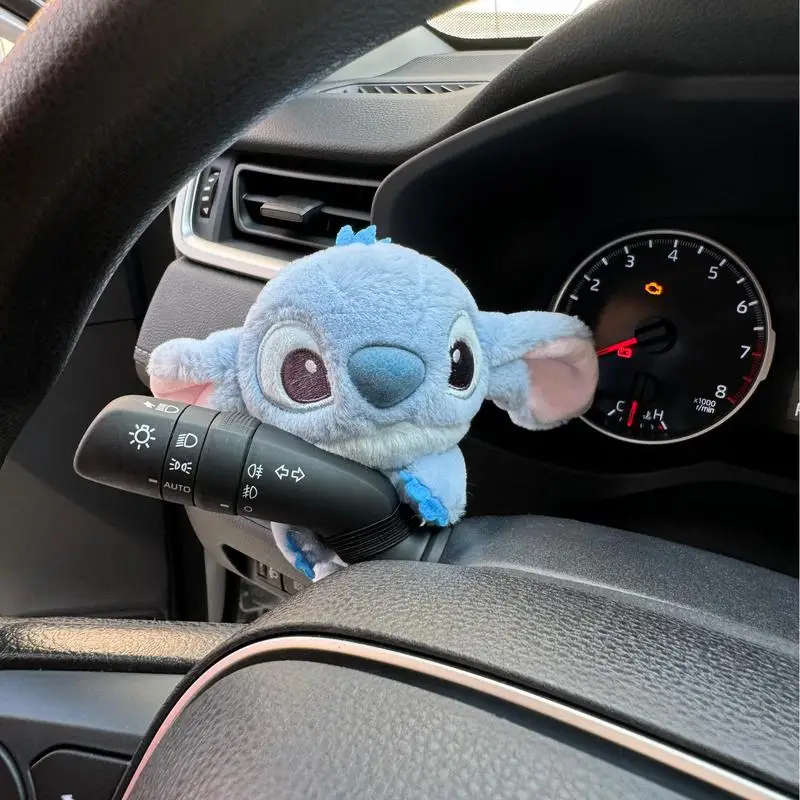 Poupée de poche de voiture Disney Stitch, modèle de décoration, personnalité créative, clignotant de voiture de grande valeur, essuie-glace, dessin animé mignon, cadeau d'ornement