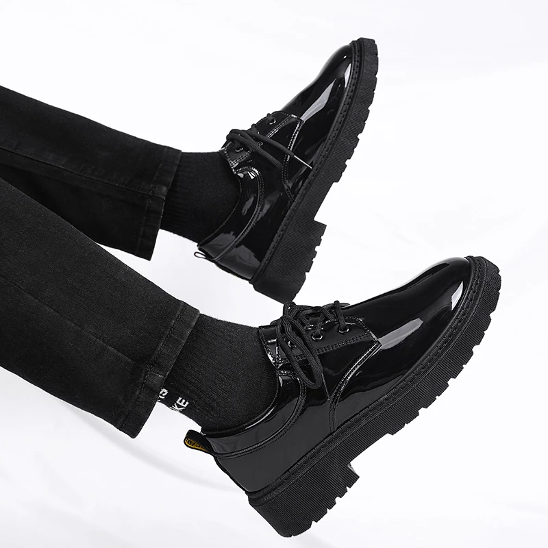 2026 Spring Autumn New Designer Men's Dress Shoes Fashion Business Formal Bright Face Patent Leather Black Derby Shoes for Men