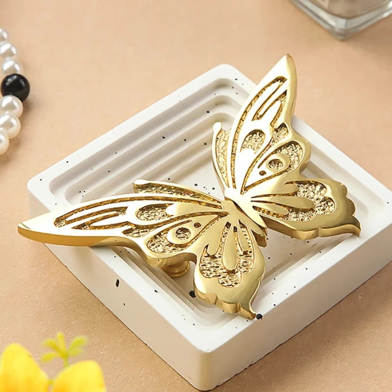 Nordic Brass Cabinet Knob Creative Luxury Wardrobe Drawer Pull Unique Closet Door Handle Modern Furniture Hardware for Kitchen