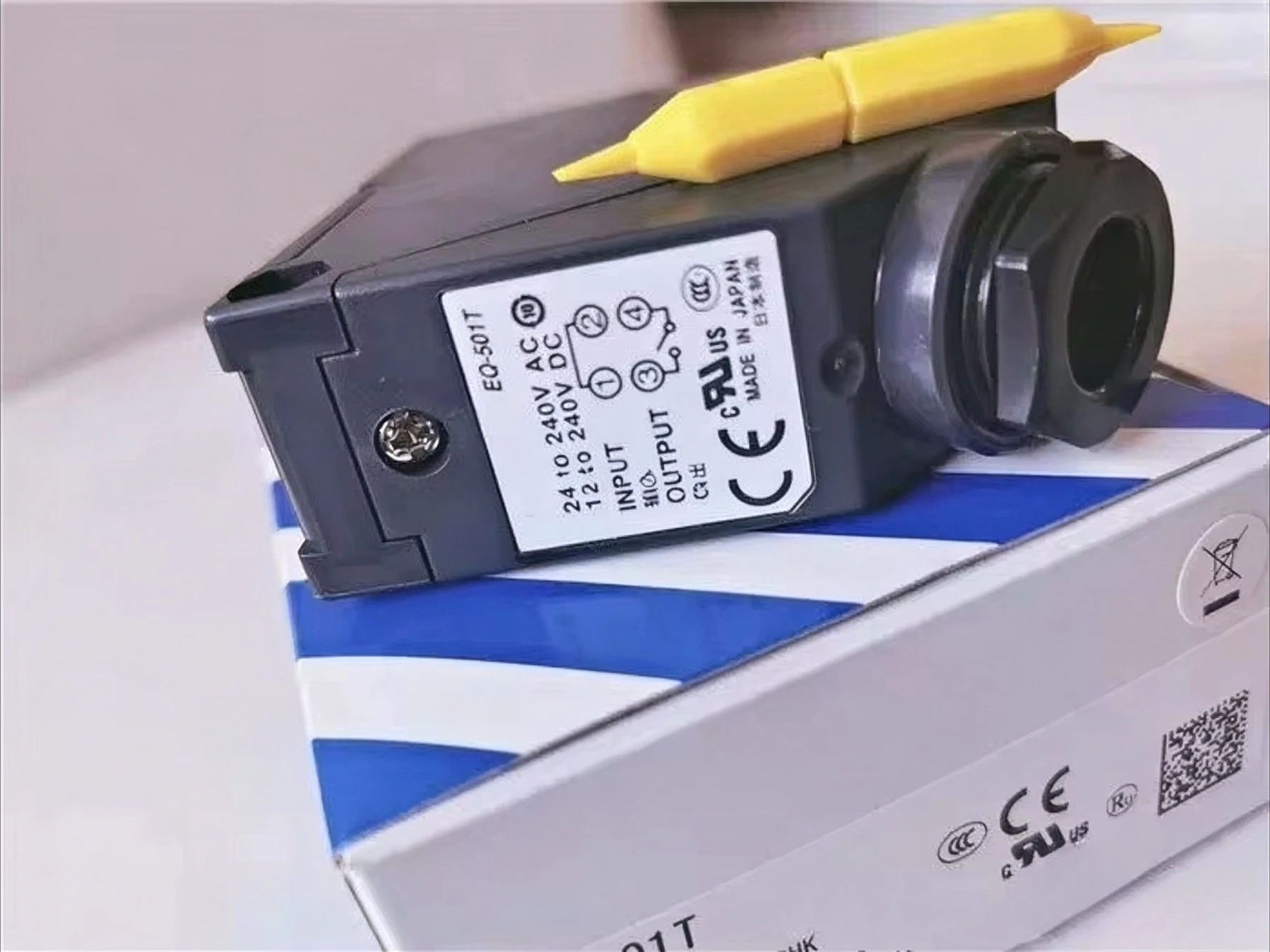New Original EQ-501T EQ-511T Reflective Photoelectric Sensor