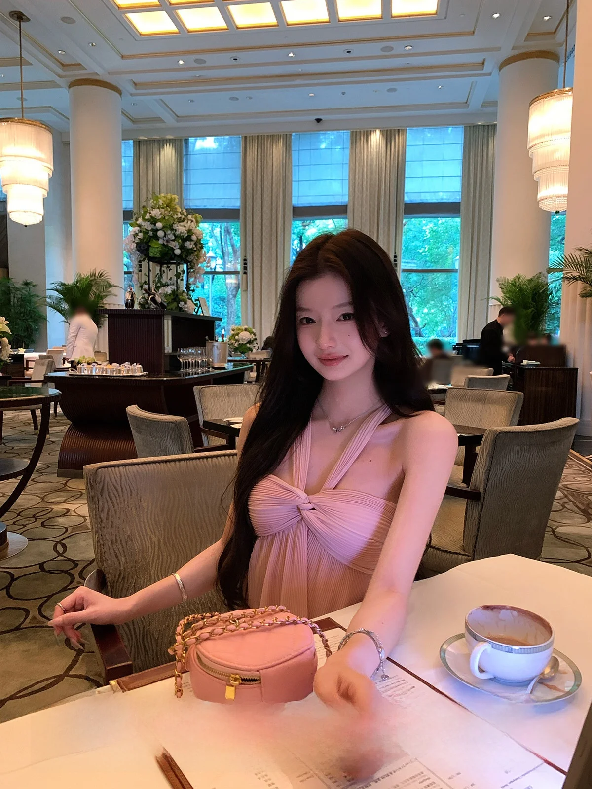 

Yoyozhang Hokkaido Girl Design Sense Halter Neck Sleeveless Top Women Outerwear Vest Korean Style Loose Fit Polyester Fiber